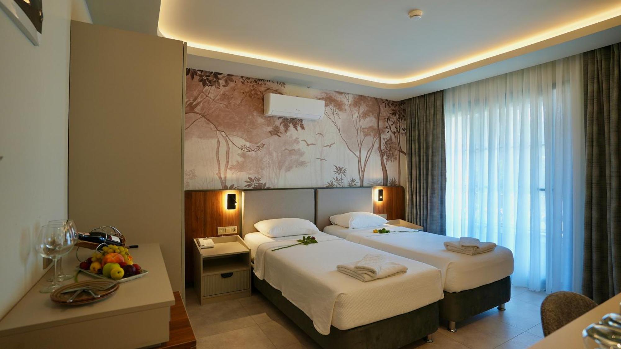 Ida Hotel Marmaris Exterior photo